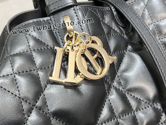 Dior专柜新款迪奥中号Toujours手袋牛皮超大藤格纹休闲女包 djfk1240